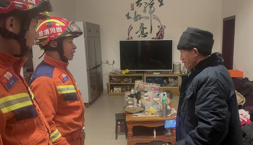 成都地震最新消息剛剛發(fā)布，多方聯(lián)動，救援進展迅速